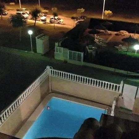 Semesterbostad Chalet Piscina Privada Torrevieja